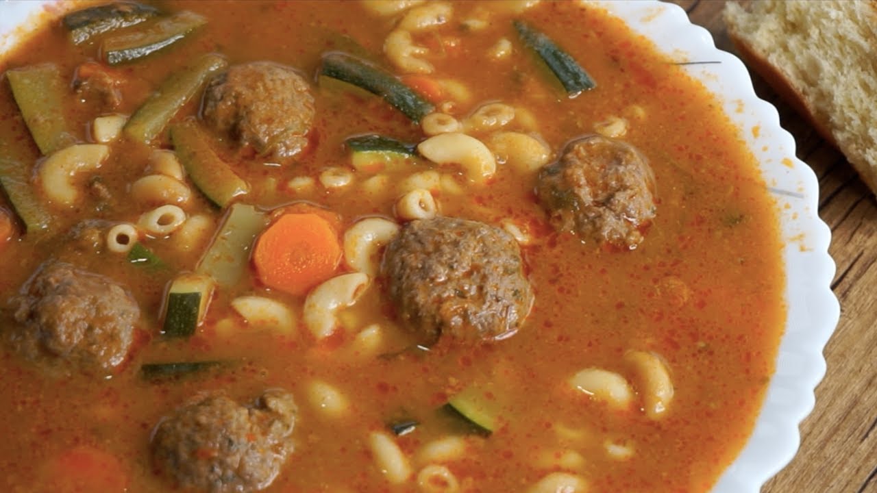 CALDO de ALBÓNDIGAS   con verduras y coditos  | Albóndigas con carne molida receta paso a paso