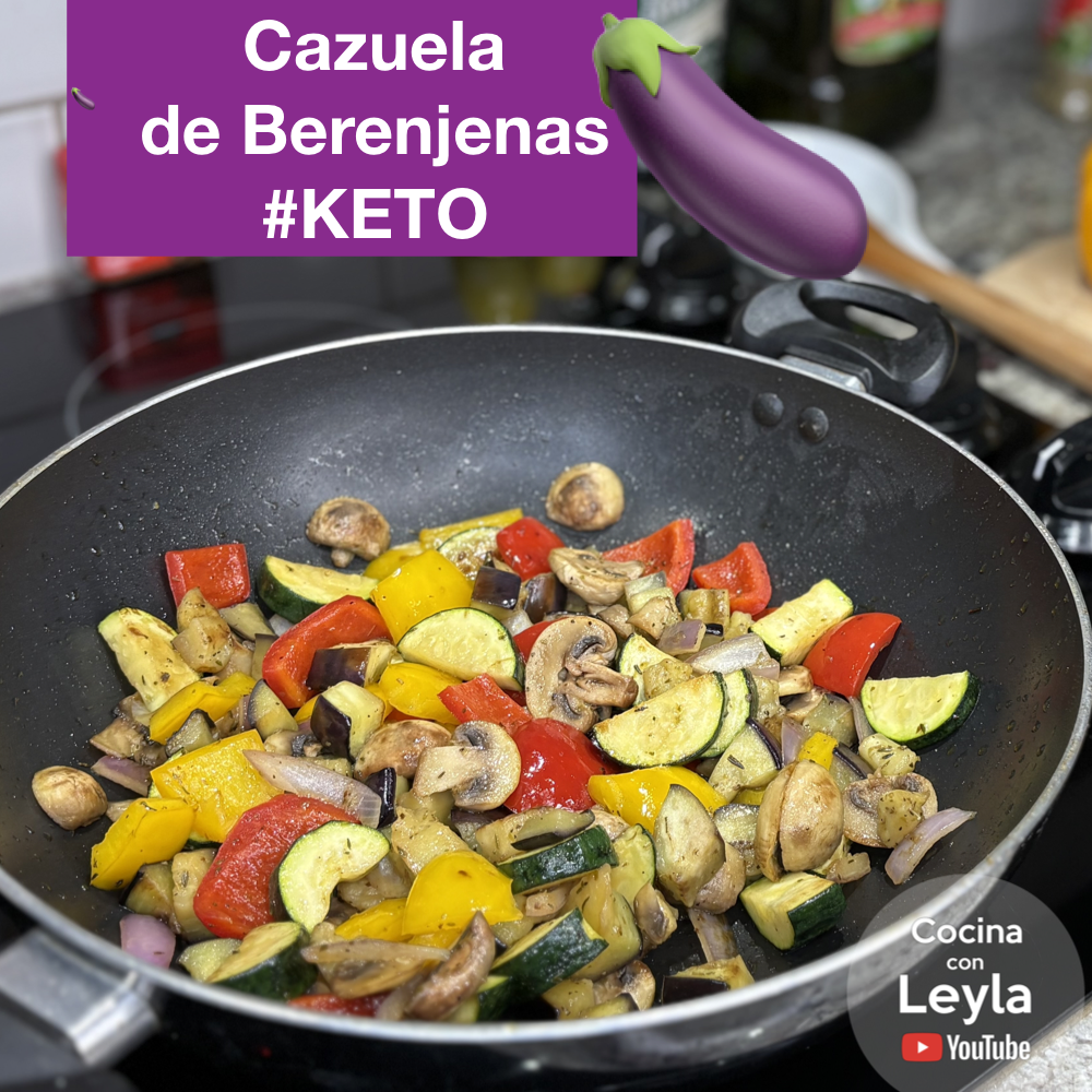 ¿Ya no sabes cómo preparar la berenjena? Aquí te enseño tres maneras distintas de hacerla salteada con verduritas y pollo o queso, ¡y todas quedan buenérrimas! Además, te paso tips para elegirlas bien y para quitarles lo amargo. Si andas buscando una receta baja en carbohidratos, llena de sabor y que puedas adaptar con lo que tengas, esta te va a encantar.